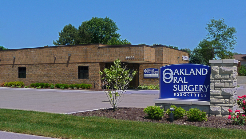 Livonia office building